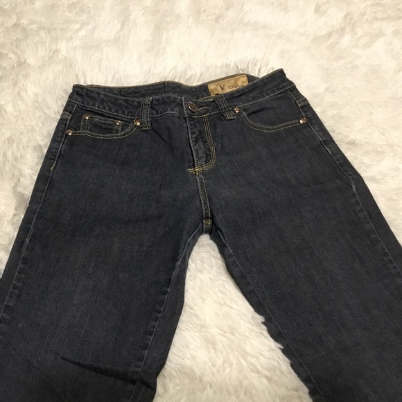 V Christina Embellished Jeans - Picture 2 of 3